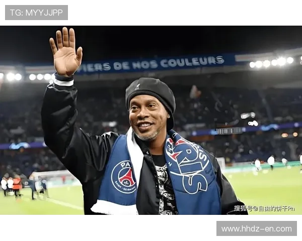 罗纳尔迪尼奥牛尾巴绝技背后的艺术与足球灵魂传奇魅力与时代印记 - 副本 罗纳尔迪尼奥牛尾巴绝技背后的艺术与足球灵魂传奇魅力与时代印记 - 副本